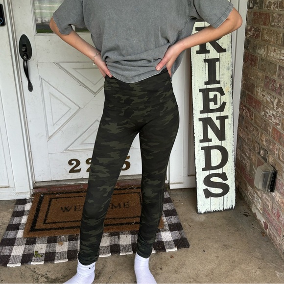 Spanks shapewear leggings, camo - Picture 1 of 2